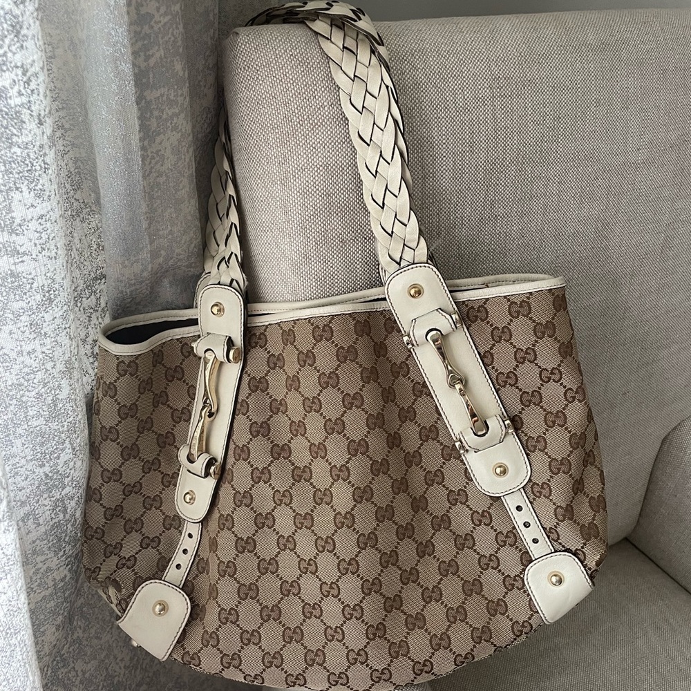 Gucci Pelham Monogram Shoulder Bag